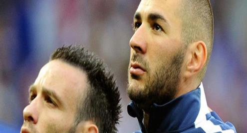 الاتحاد الفرنسي: بنزيمة لن يتم استبعاده من المنتخب بشكل دائم